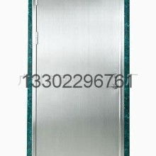 廣州不銹鋼玻璃防火門廠與木質防火門特點解析